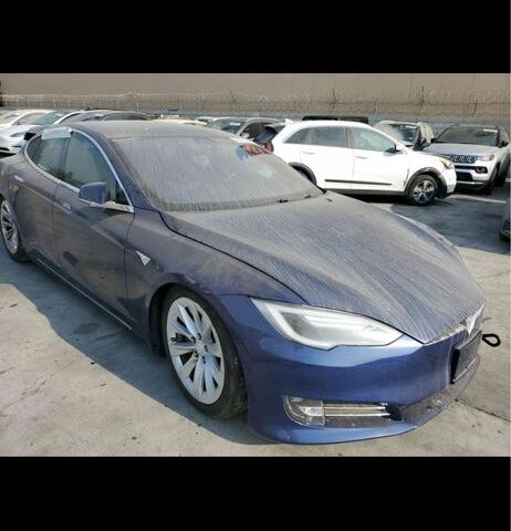 Тесла Модель С 2017 в Одессе на Automoto.ua Синий Тесла Модель С, объемом двигателя 0 л и пробегом 70 тыс. км за 9000 $, фото 4 на Automoto.ua