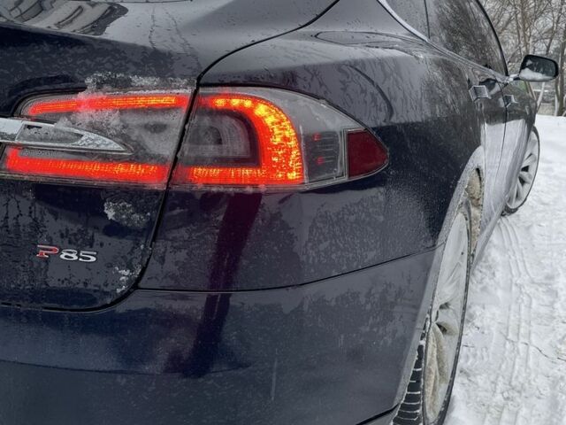 Синий Тесла Модель С, объемом двигателя 0 л и пробегом 150 тыс. км за 11200 $, фото 1 на Automoto.ua