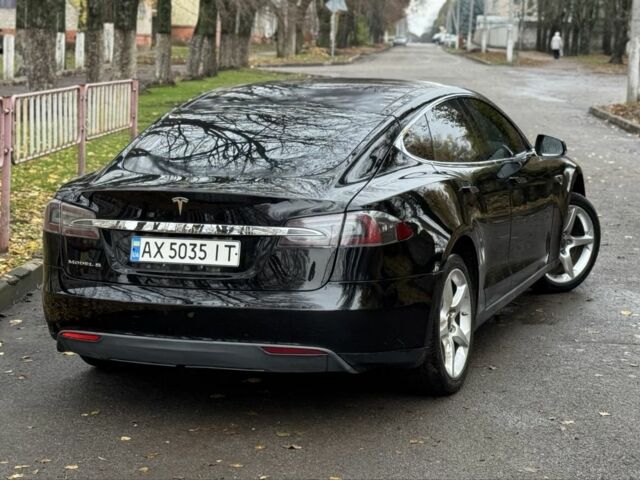 Синій Тесла Модель С, об'ємом двигуна 0 л та пробігом 194 тис. км за 11550 $, фото 4 на Automoto.ua