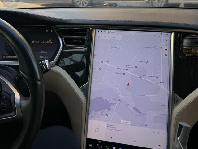 Синий Тесла Модель С, объемом двигателя 0 л и пробегом 178 тыс. км за 10500 $, фото 7 на Automoto.ua