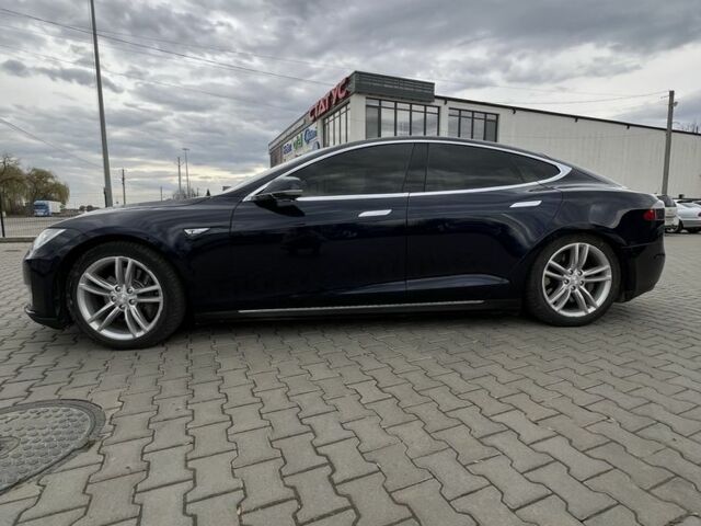 Синий Тесла Модель С, объемом двигателя 0 л и пробегом 100 тыс. км за 14200 $, фото 4 на Automoto.ua