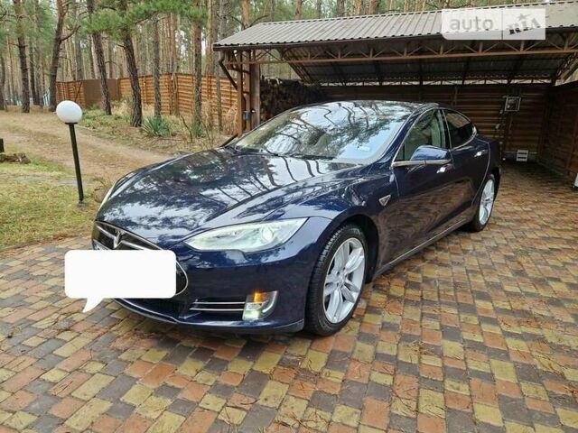 Синий Тесла Модель С, объемом двигателя 0 л и пробегом 144 тыс. км за 22700 $, фото 16 на Automoto.ua