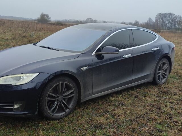 Синий Тесла Модель С, объемом двигателя 0 л и пробегом 145 тыс. км за 14000 $, фото 14 на Automoto.ua