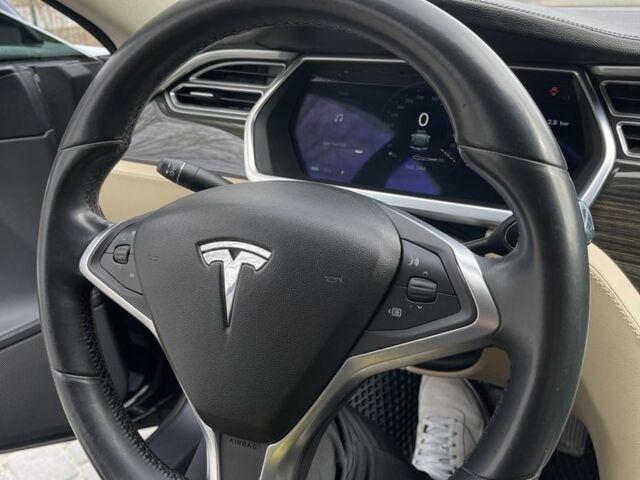 Синій Тесла Модель С, об'ємом двигуна 0 л та пробігом 148 тис. км за 11800 $, фото 14 на Automoto.ua