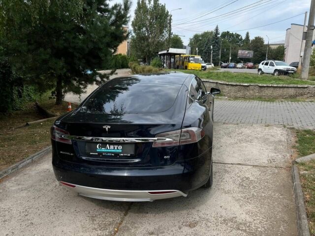 Синій Тесла Модель С, об'ємом двигуна 0 л та пробігом 140 тис. км за 12500 $, фото 6 на Automoto.ua