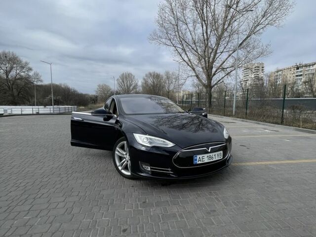 Синій Тесла Модель С, об'ємом двигуна 0 л та пробігом 148 тис. км за 11800 $, фото 20 на Automoto.ua