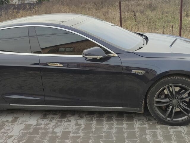 Синий Тесла Модель С, объемом двигателя 0 л и пробегом 145 тыс. км за 14000 $, фото 7 на Automoto.ua
