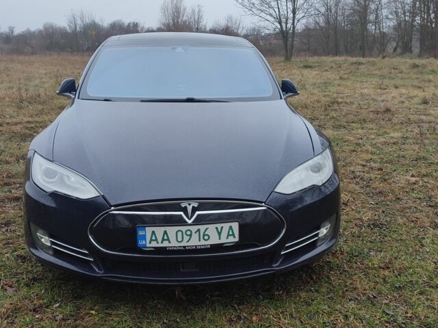Синий Тесла Модель С, объемом двигателя 0 л и пробегом 145 тыс. км за 14000 $, фото 13 на Automoto.ua