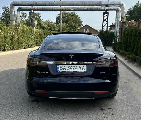 Синій Тесла Модель С, об'ємом двигуна 0 л та пробігом 198 тис. км за 12637 $, фото 2 на Automoto.ua
