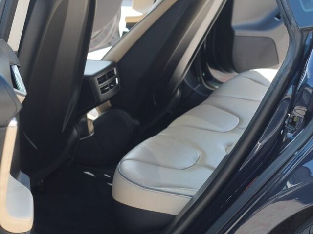 Синій Тесла Модель С, об'ємом двигуна 0 л та пробігом 100 тис. км за 15000 $, фото 16 на Automoto.ua