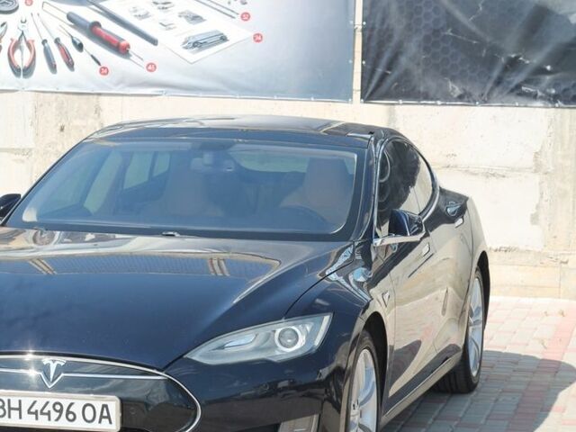 Синій Тесла Модель С, об'ємом двигуна 0 л та пробігом 100 тис. км за 15000 $, фото 2 на Automoto.ua