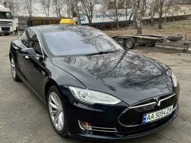 Синій Тесла Модель С, об'ємом двигуна 0 л та пробігом 93 тис. км за 32000 $, фото 3 на Automoto.ua