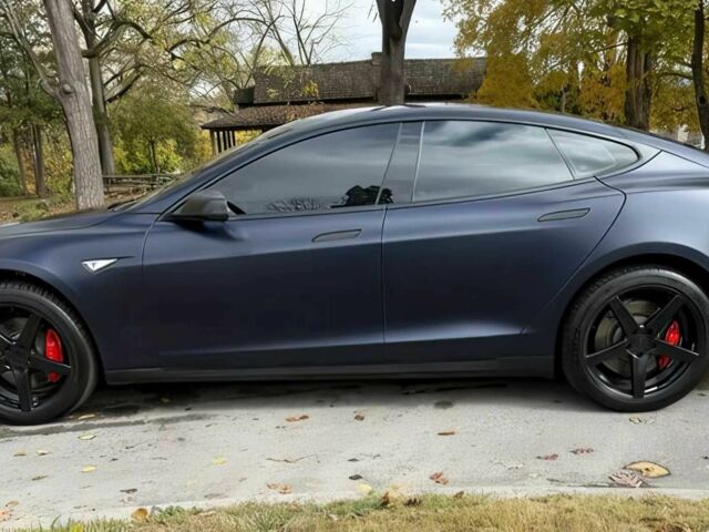 Синій Тесла Модель С, об'ємом двигуна 0 л та пробігом 74 тис. км за 10200 $, фото 3 на Automoto.ua