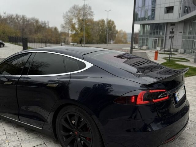 Синій Тесла Модель С, об'ємом двигуна 0 л та пробігом 260 тис. км за 19000 $, фото 2 на Automoto.ua