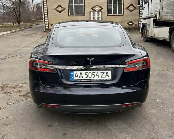 Синій Тесла Модель С, об'ємом двигуна 0 л та пробігом 93 тис. км за 32000 $, фото 6 на Automoto.ua