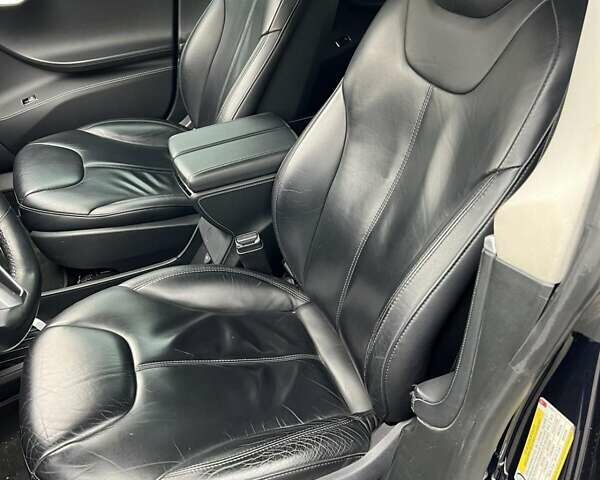 Синій Тесла Модель С, об'ємом двигуна 0 л та пробігом 93 тис. км за 32000 $, фото 8 на Automoto.ua