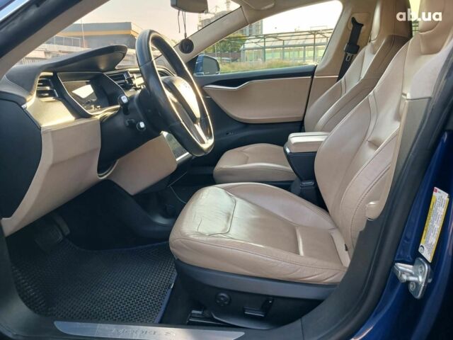 Синий Тесла Модель С, объемом двигателя 0 л и пробегом 135 тыс. км за 15990 $, фото 22 на Automoto.ua