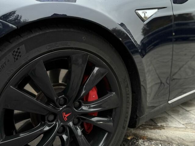 Синій Тесла Модель С, об'ємом двигуна 0 л та пробігом 260 тис. км за 19000 $, фото 4 на Automoto.ua