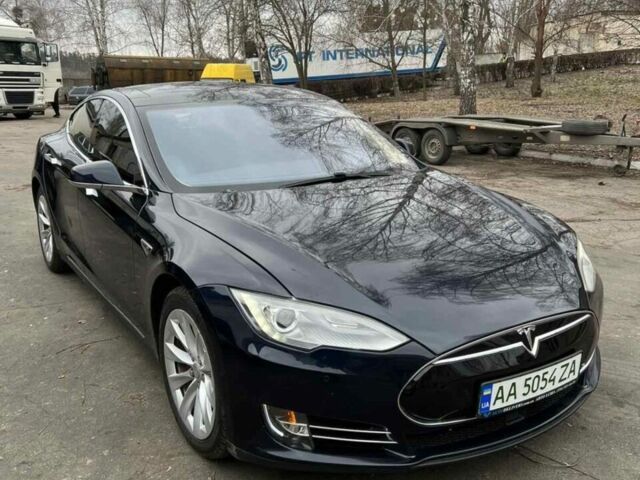 Синій Тесла Модель С, об'ємом двигуна 0 л та пробігом 93 тис. км за 32000 $, фото 1 на Automoto.ua