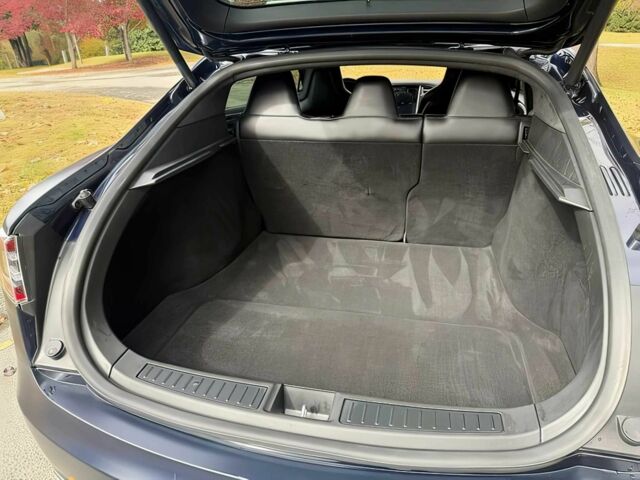 Синій Тесла Модель С, об'ємом двигуна 0 л та пробігом 74 тис. км за 10200 $, фото 13 на Automoto.ua