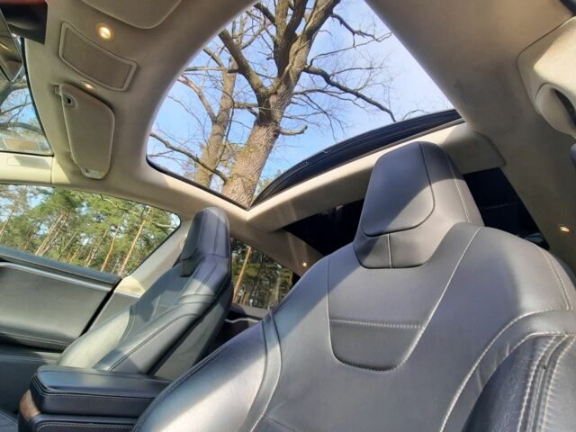 Синий Тесла Модель С, объемом двигателя 0 л и пробегом 145 тыс. км за 18500 $, фото 6 на Automoto.ua