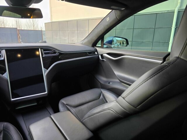 Синій Тесла Модель С, об'ємом двигуна 0 л та пробігом 87 тис. км за 19700 $, фото 20 на Automoto.ua