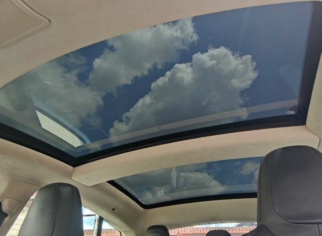 Синий Тесла Модель С, объемом двигателя 0 л и пробегом 125 тыс. км за 17000 $, фото 10 на Automoto.ua