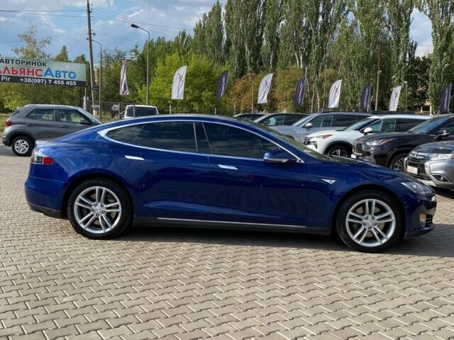 Синий Тесла Модель С, объемом двигателя 7 л и пробегом 185 тыс. км за 16500 $, фото 7 на Automoto.ua