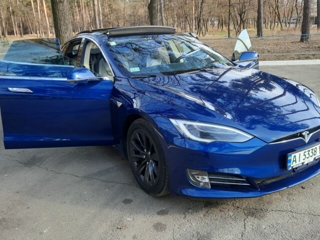 Синий Тесла Модель С, объемом двигателя 0 л и пробегом 145 тыс. км за 18500 $, фото 1 на Automoto.ua