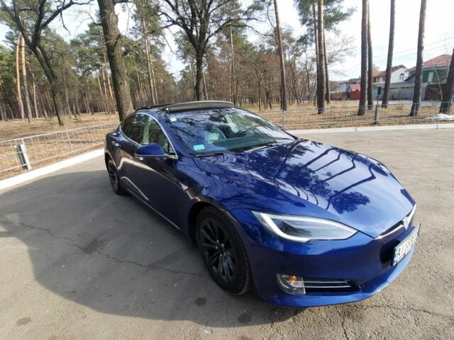 Синий Тесла Модель С, объемом двигателя 0 л и пробегом 145 тыс. км за 18500 $, фото 12 на Automoto.ua