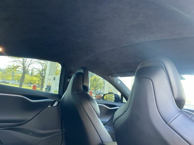 Синий Тесла Модель С, объемом двигателя 0 л и пробегом 195 тыс. км за 17450 $, фото 6 на Automoto.ua