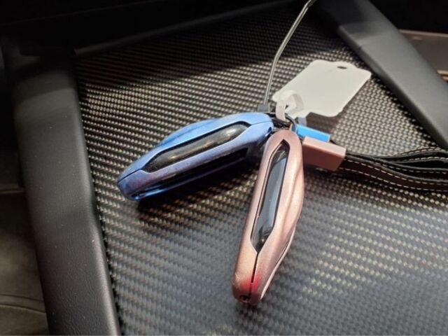 Синій Тесла Модель С, об'ємом двигуна 0 л та пробігом 142 тис. км за 17700 $, фото 7 на Automoto.ua