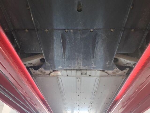 Синій Тесла Модель С, об'ємом двигуна 0 л та пробігом 142 тис. км за 17700 $, фото 5 на Automoto.ua