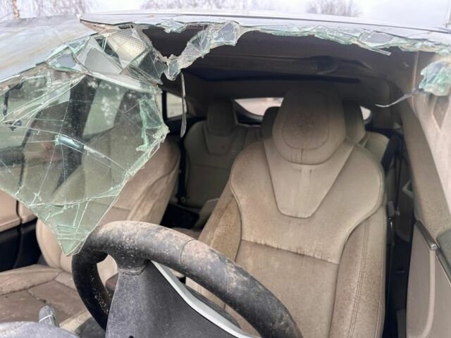 Синій Тесла Модель С, об'ємом двигуна 0 л та пробігом 60 тис. км за 6000 $, фото 8 на Automoto.ua