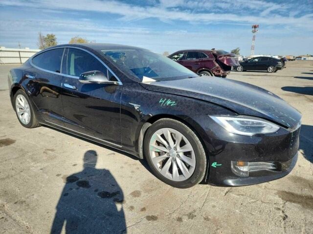 Синій Тесла Модель С, об'ємом двигуна 0 л та пробігом 71 тис. км за 6500 $, фото 3 на Automoto.ua