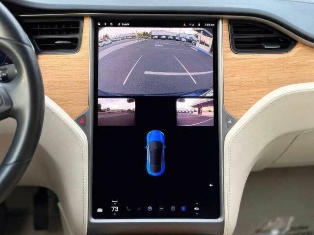 Синий Тесла Модель С, объемом двигателя 0 л и пробегом 88 тыс. км за 9000 $, фото 8 на Automoto.ua