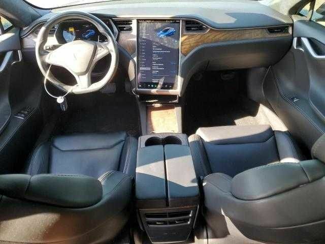 Синий Тесла Модель С, объемом двигателя 0 л и пробегом 75 тыс. км за 7200 $, фото 7 на Automoto.ua