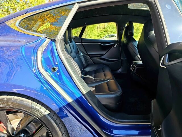 Синий Тесла Модель С, объемом двигателя 0 л и пробегом 78 тыс. км за 21000 $, фото 10 на Automoto.ua