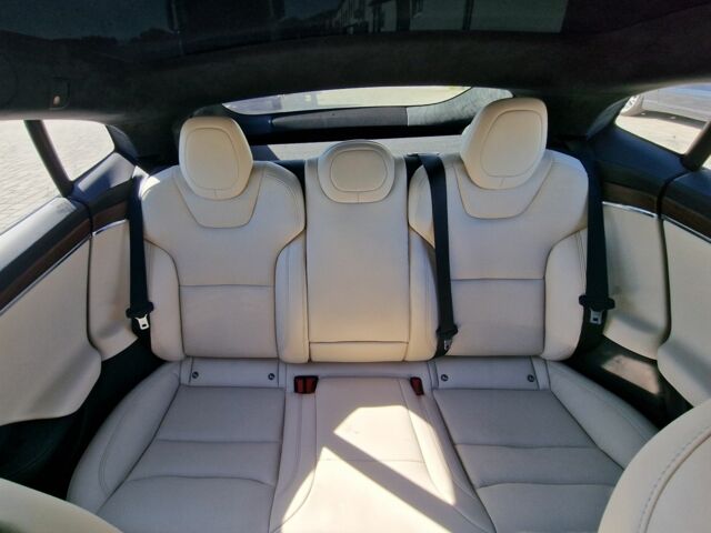 Синій Тесла Модель С, об'ємом двигуна 0 л та пробігом 18 тис. км за 55000 $, фото 1 на Automoto.ua