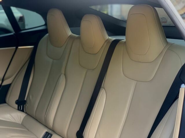 Синій Тесла Модель С, об'ємом двигуна 0 л та пробігом 148 тис. км за 13900 $, фото 5 на Automoto.ua