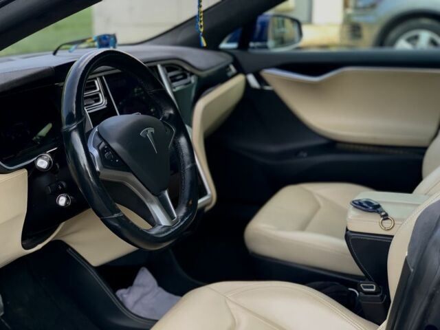 Синій Тесла Модель С, об'ємом двигуна 0 л та пробігом 148 тис. км за 13900 $, фото 2 на Automoto.ua