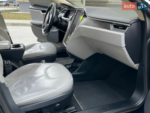 Синий Тесла Модель С, объемом двигателя 0 л и пробегом 155 тыс. км за 11000 $, фото 19 на Automoto.ua