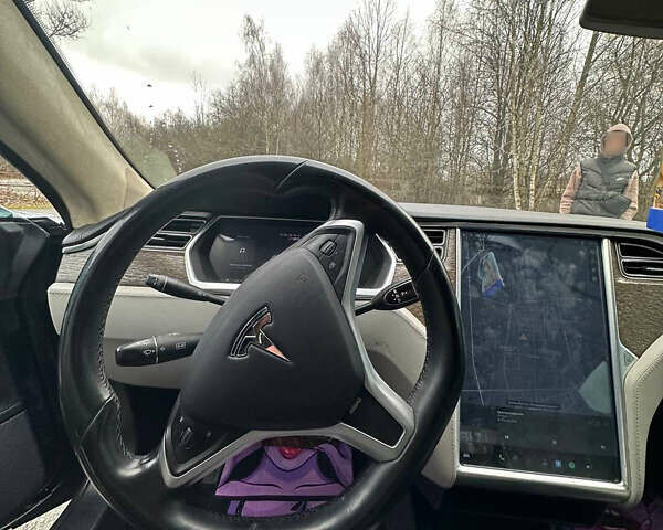 Синий Тесла Модель С, объемом двигателя 0 л и пробегом 165 тыс. км за 12500 $, фото 14 на Automoto.ua