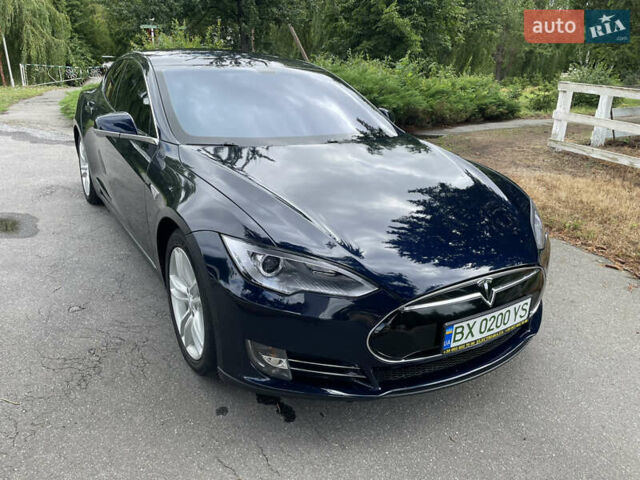 Синий Тесла Модель С, объемом двигателя 0 л и пробегом 140 тыс. км за 12999 $, фото 17 на Automoto.ua