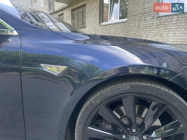 Синій Тесла Модель С, об'ємом двигуна 0 л та пробігом 250 тис. км за 12700 $, фото 34 на Automoto.ua