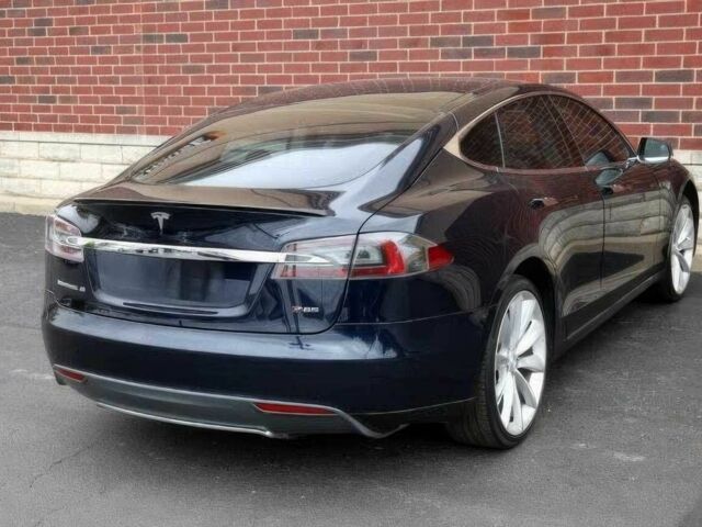 Синий Тесла Модель С, объемом двигателя 0 л и пробегом 88 тыс. км за 13200 $, фото 5 на Automoto.ua