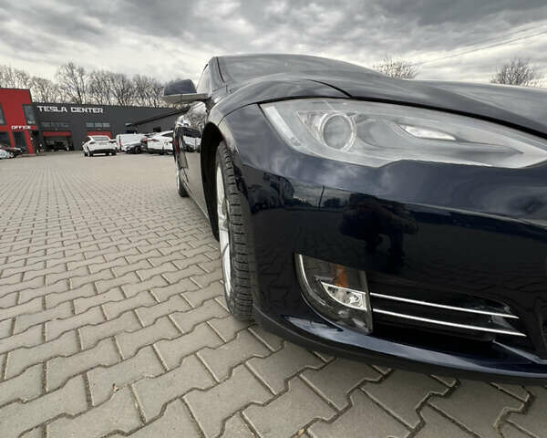 Синій Тесла Модель С, об'ємом двигуна 0 л та пробігом 100 тис. км за 15300 $, фото 1 на Automoto.ua