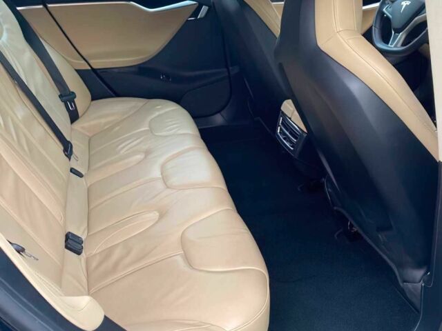 Синий Тесла Модель С, объемом двигателя 0 л и пробегом 130 тыс. км за 3800 $, фото 6 на Automoto.ua
