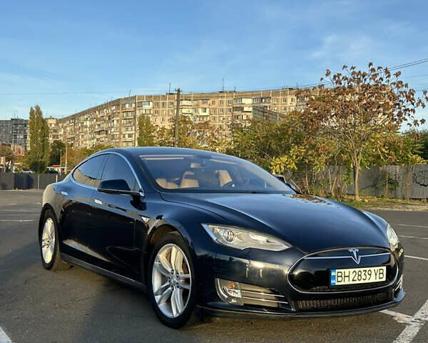 Тесла Модель С 2013 в Одессе на Automoto.ua Синий Тесла Модель С, объемом двигателя 0 л и пробегом 319 тыс. км за 12800 $, фото 2 на Automoto.ua