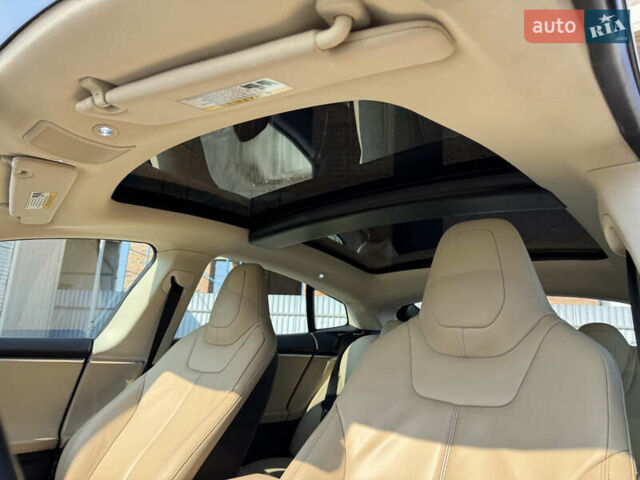 Синий Тесла Модель С, объемом двигателя 0 л и пробегом 143 тыс. км за 12800 $, фото 16 на Automoto.ua